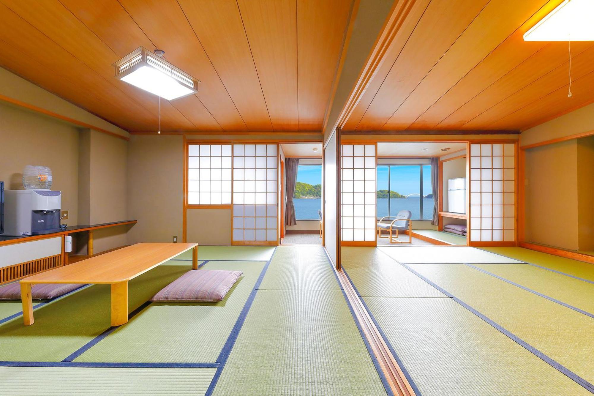 Hotel Ooedo Onsen Monogatari Nanki Kushimoto Esterno foto