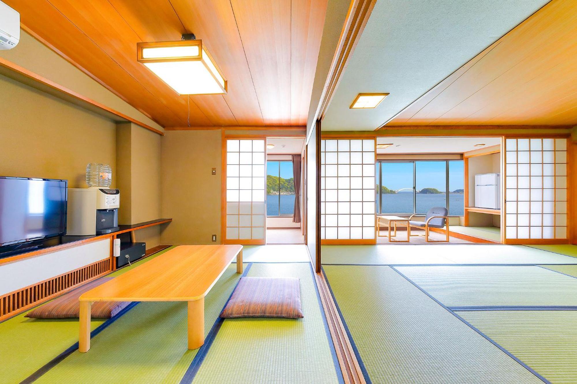 Hotel Ooedo Onsen Monogatari Nanki Kushimoto Esterno foto