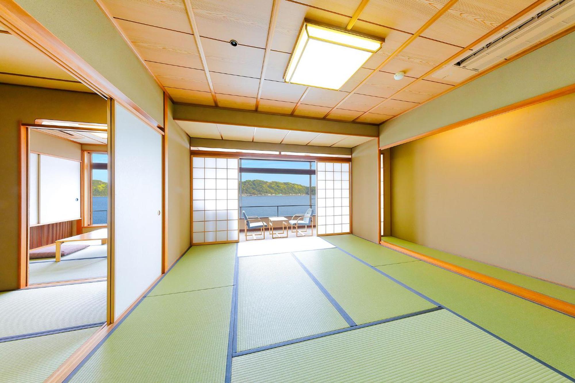 Hotel Ooedo Onsen Monogatari Nanki Kushimoto Esterno foto
